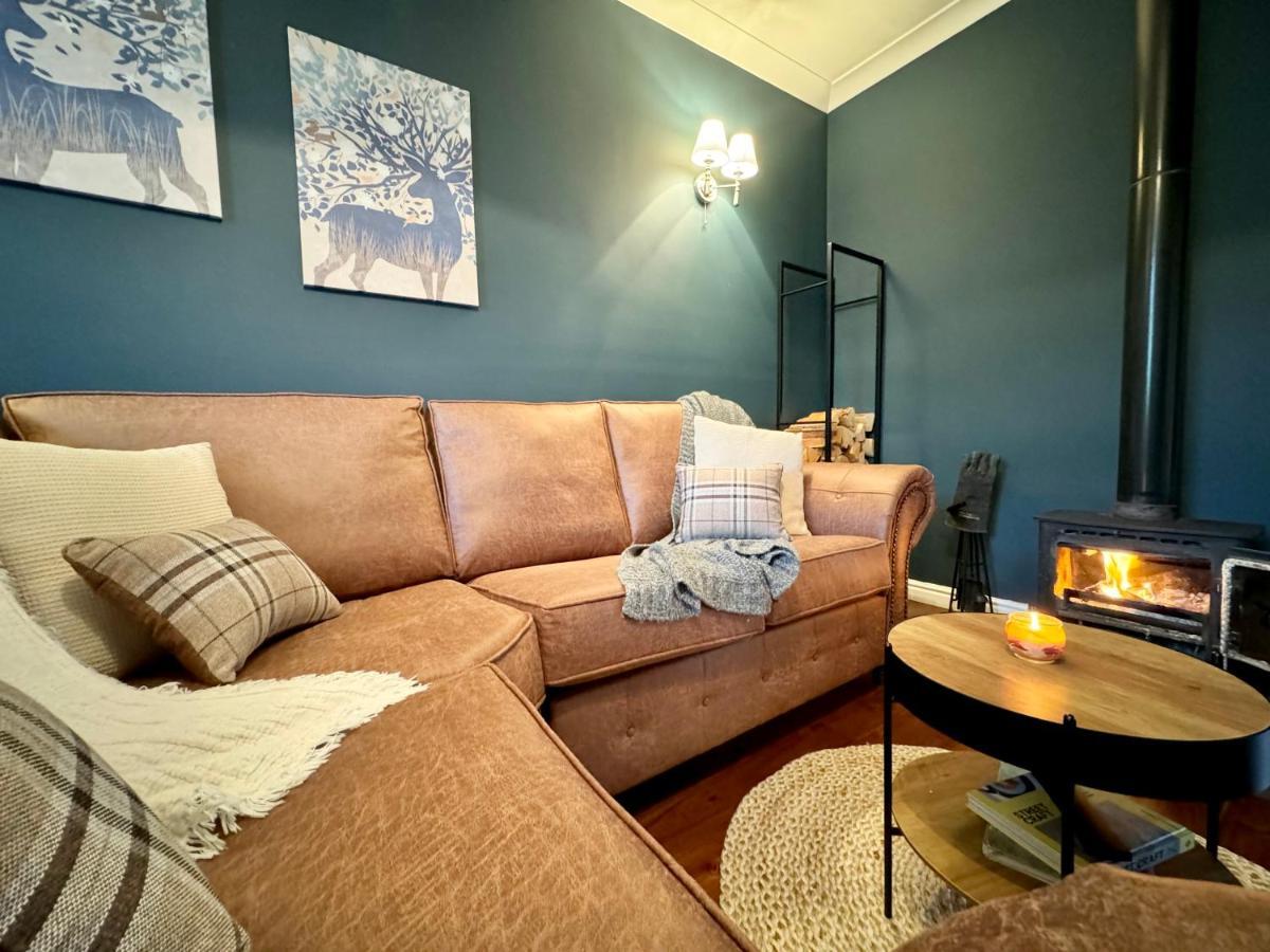 Chestnut Cottage Dalmellington ภายนอก รูปภาพ